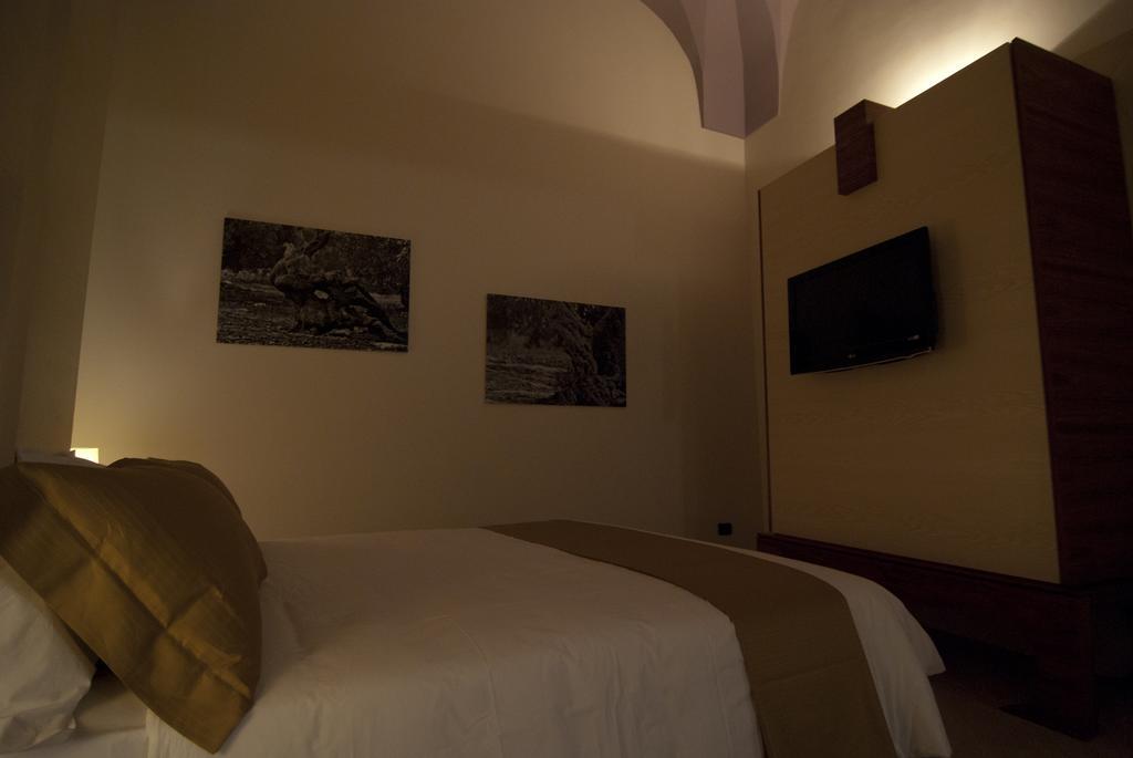 Alvino Suite And Breakfast Lecce Zimmer foto